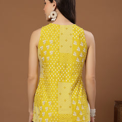 Stylum Women's Yellow Geometric Printed Rayon Straight Top (TOPYELLOWMOMO)