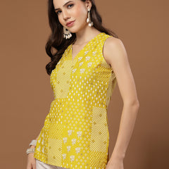 Stylum Women's Yellow Geometric Printed Rayon Straight Top (TOPYELLOWMOMO)