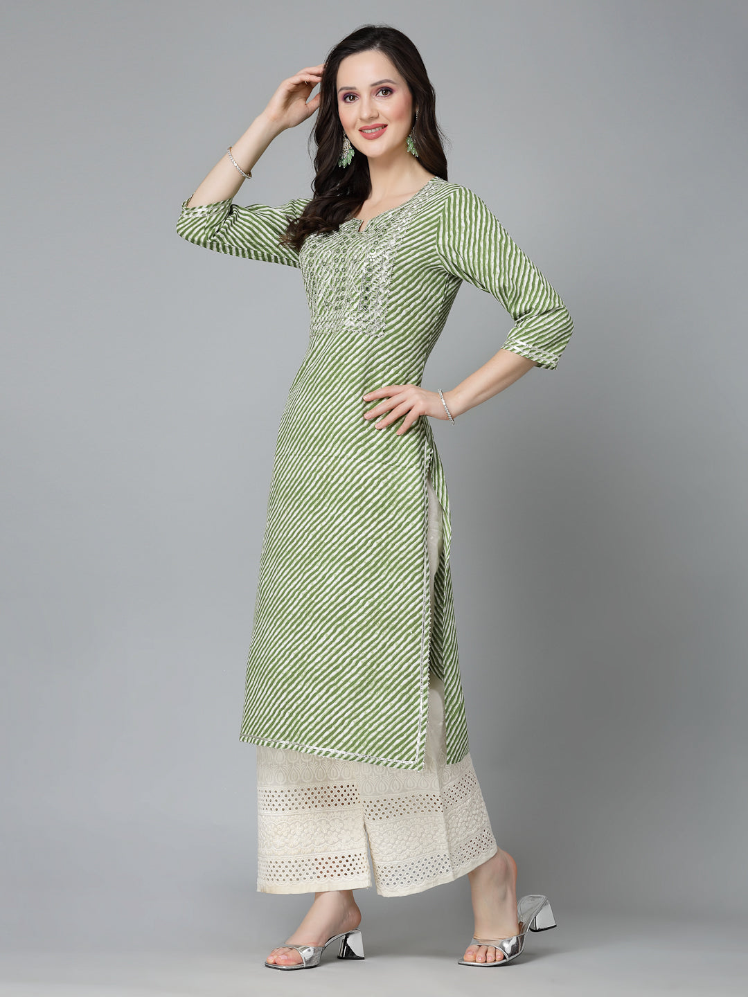 Stylum Women's Leheriya Printed & Embroidered Rayon Straight Kurta (TOYOTOGREEN)