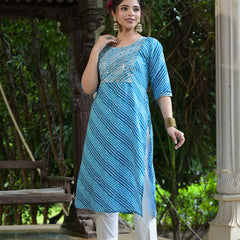 Lehriya Printed & Embroidered Rayon Straight Kurta