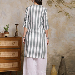 Stylum Women's Self Designed Cotton Blend Straight Kurta (URVASHI)