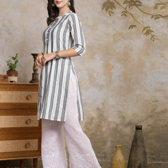 Stylum Women's Self Designed Cotton Blend Straight Kurta (URVASHI)