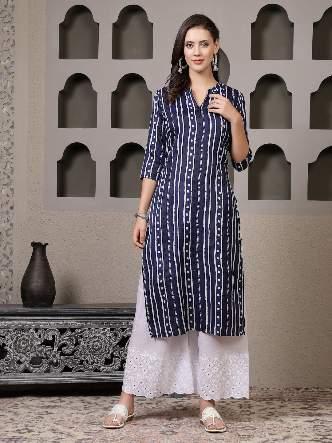 Stylum Women's Striped Printed Cotton Straight Kurta (VATIKA)