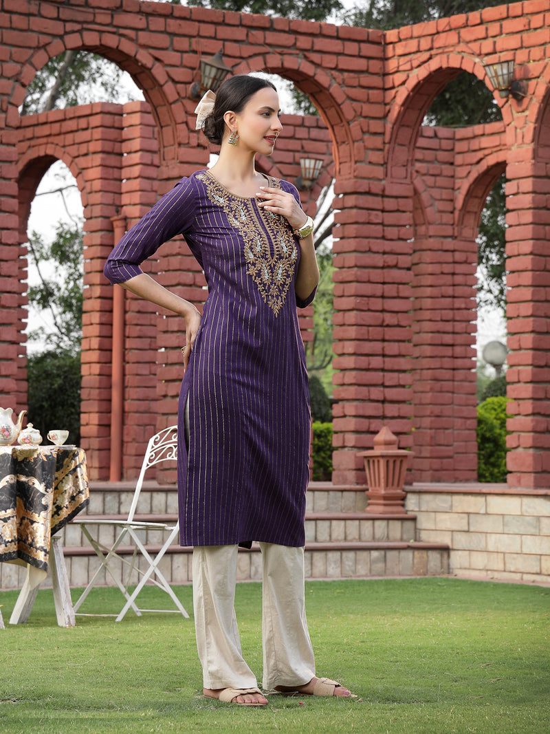 Stylum Women's Wine Solid & Embroidered Rayon Straight Chicken Kurta (WINEBLAST)