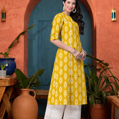 Stylum Women's Yellow Ethnic Printed Rayon A-Line Kurta (YELLOWREET)
