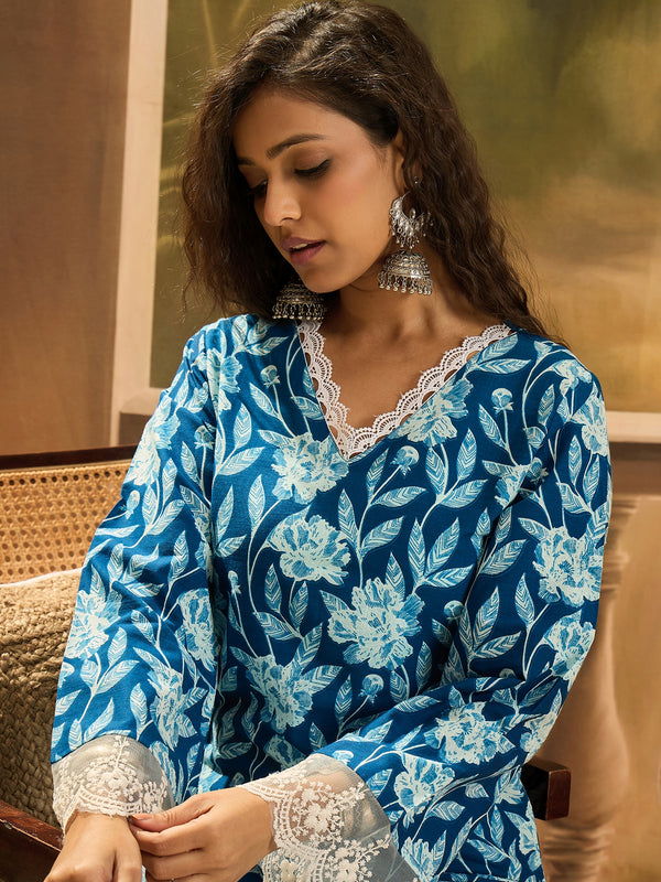 Stylum Women's Blue Floral Printed Cotton Straight Kurta (BLUEGALI)