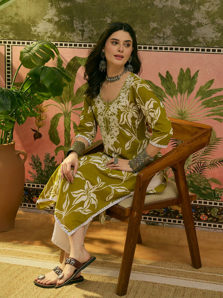 Stylum Women's Green Floral Printed & Embroidered Cotton Straight Kurta (GREENMODERN)