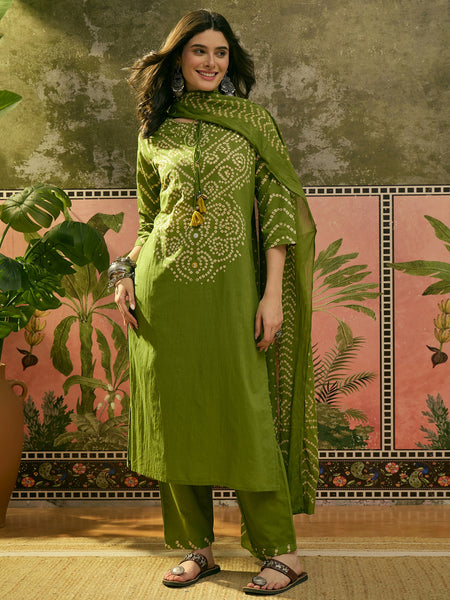 Stylum Women's Green Bandhej Printed Cotton Straight Kurta Pant Dupatta Set (KPDGREENBAZZI)
