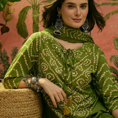 Stylum Women's Green Bandhej Printed Cotton Straight Kurta Pant Dupatta Set (KPDGREENBAZZI)
