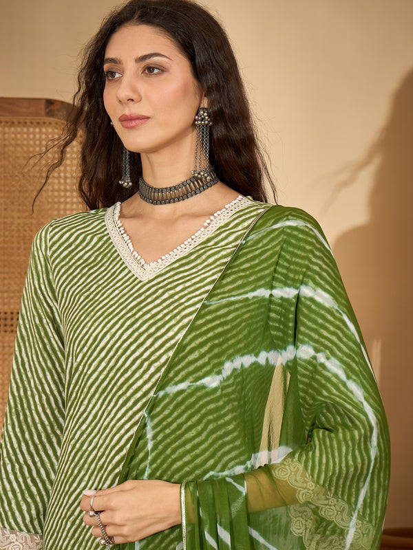 Stylum Women's Green Leheriya Printed Rayon Straight Kurta Palazzo Dupatta Set (KPDGREENTEA)