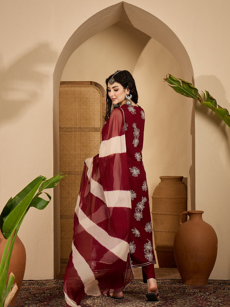 Stylum Women's Maroon Floral Printed Rayon Flared Kurta Pant Dupatta Set (KPDMAROONMOSKO)