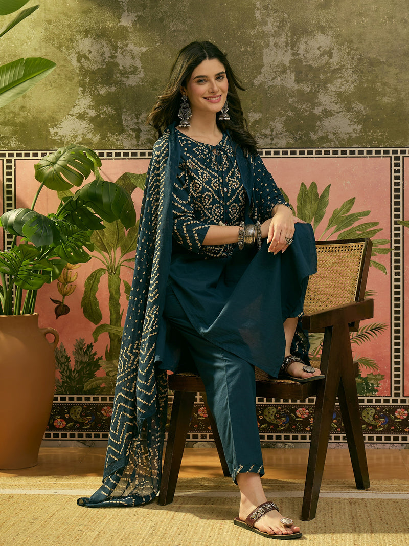 Stylum Women's Brown Bandhej Printed Cotton Straight Kurta Pant Dupatta Set (KPDBROWNBAZZI)