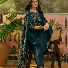 Stylum Women's Brown Bandhej Printed Cotton Straight Kurta Pant Dupatta Set (KPDBROWNBAZZI)