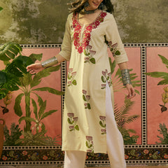 Stylum Women's Red Floral Printed & Embroidered Cotton Straght Kurta (REDDLUXE)