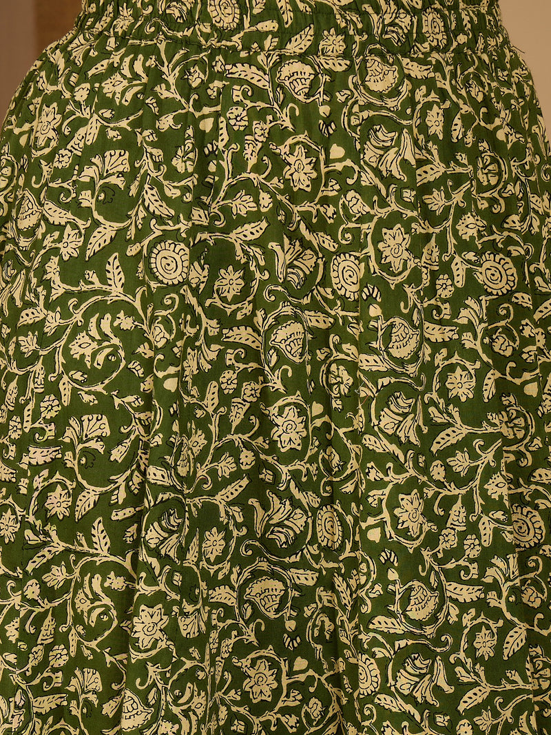 Stylum Women's Green Ethnic Printed Cotton Crop Top With Skirt (STGREENSARAS)