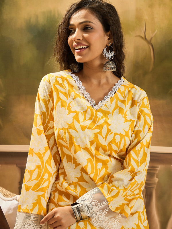 Stylum Women's Yellow Floral Printed Cotton Straight Kurta (YELLOWGALI)