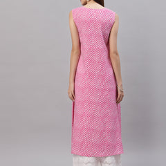 Stylum Women's Lehariya Printed Rayon A-Line Kurta (KANALPINK)