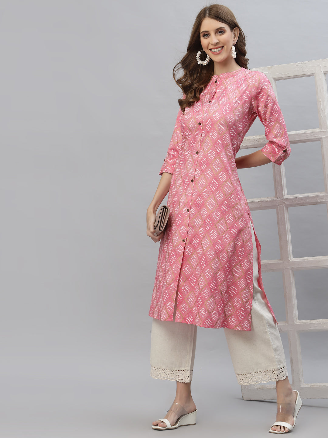 Stylum Women's Bandhani Printed Cotton Blend Straight Kurta (KESARPINK)