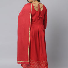 Stylum Women's Gold Printed Rayon Flared Kurta Dupatta Set (MaroontriangleKD)