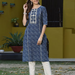 Stylum Women's Lehariya Printed Cotton Straight Kurta (TULUBLUE)