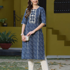 Stylum Women's Lehariya Printed Cotton Straight Kurta (TULUBLUE)